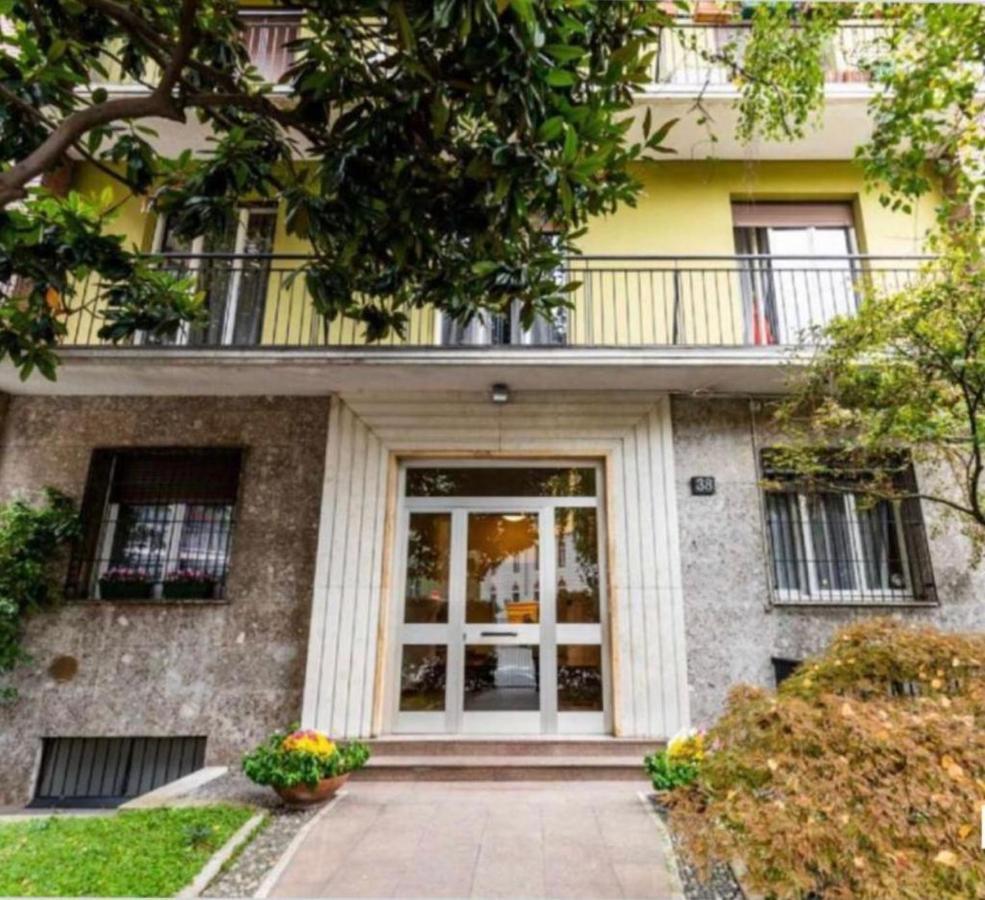 Elegante Appartamento In Zona Tortona-Solari Μιλάνο Εξωτερικό φωτογραφία