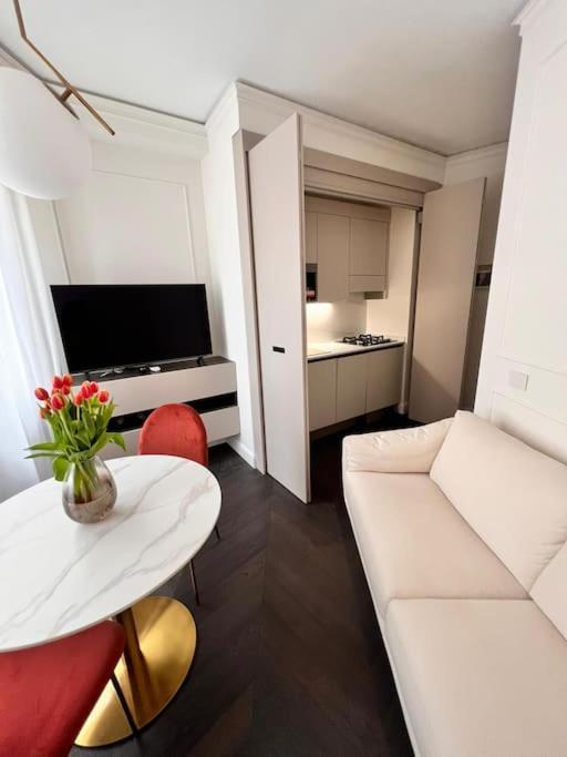 Elegante Appartamento In Zona Tortona-Solari Μιλάνο Εξωτερικό φωτογραφία